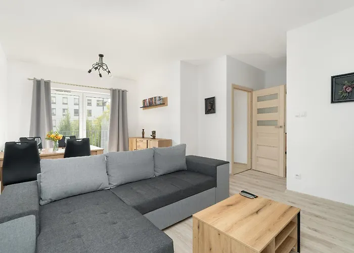 Apartamento Przestronny Blisko Jeziora W Poznaniu 2 Miejsca Postojowe By Renters