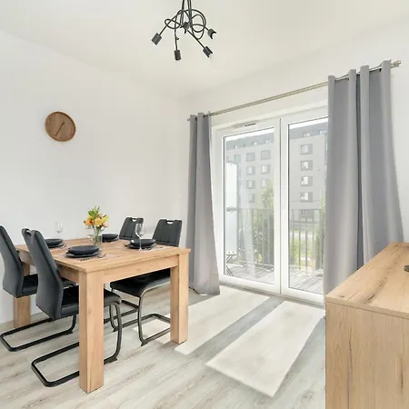 公寓 Przestronny Blisko Jeziora W Poznaniu 2 Miejsca Postojowe By Renters 波兹南
