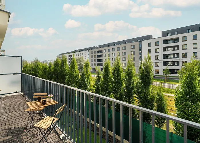 Apartment Przestronny Blisko Jeziora W Poznaniu 2 Miejsca Postojowe By Renters *